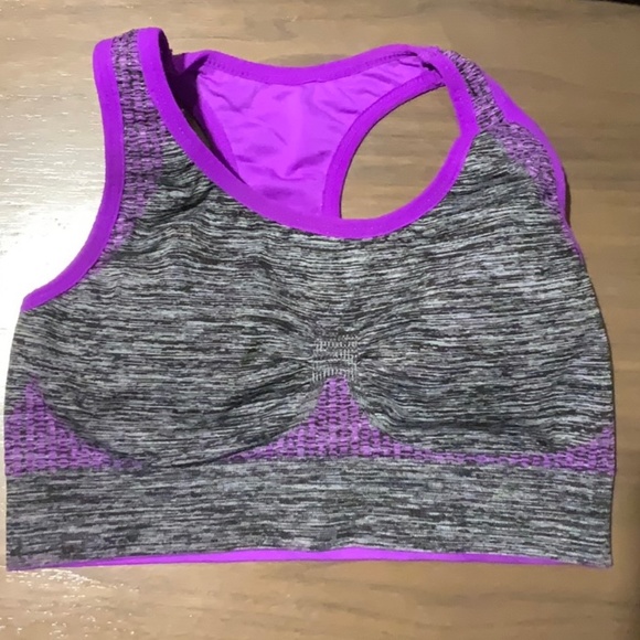 2 Sport bra - Picture 1 of 6